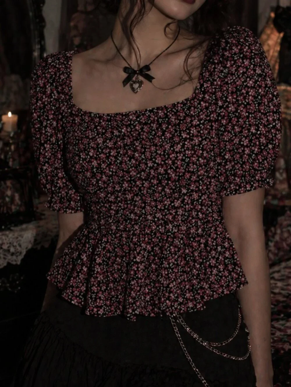 Loft Ditsy Floral Top Size Large Black Red Puff Sleeve Cottagecore Dark Coquette